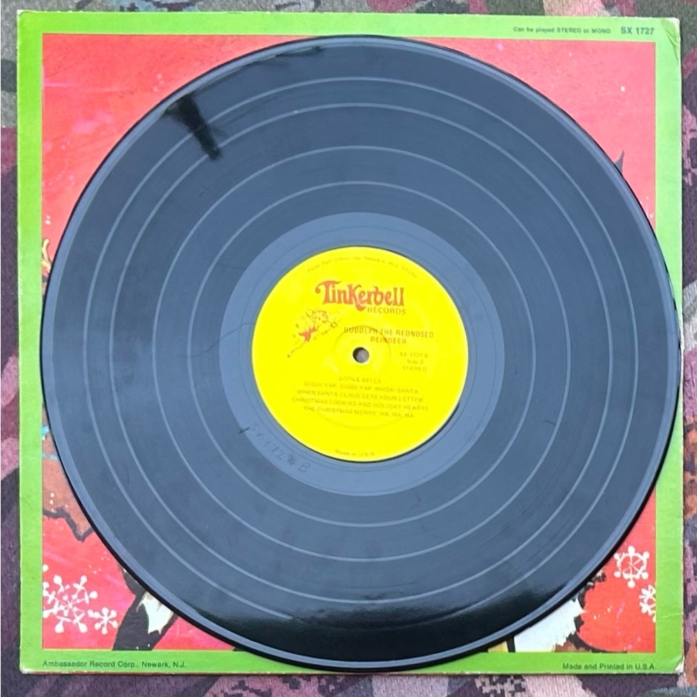Rudolph, the rednosed, reindeer vintage record - Picture 3 of 5